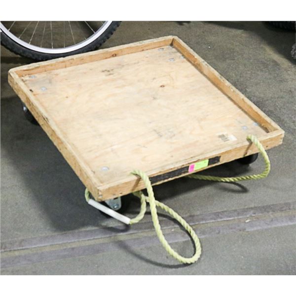 4 WHEEL CART HEAVY DUTY 5" CASTORS, ROPE PULL