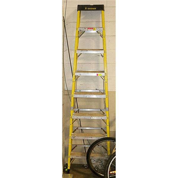 FEATHERLITE 8 ' LADDER