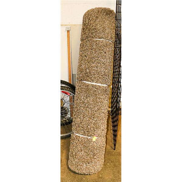 5' X 8' THICK AREA RUG