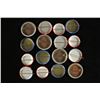 Image 2 : 16 VINTAGE POLITICAL BUTTONS / PIN BACKS