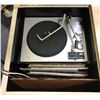 Image 2 : Brunswick "Victrola" early Record Player in Cabinet  [110743]
