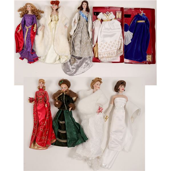 Dolls (2 Barbies, &  5 Dolls on Stands & Wardrobe))  [135308]