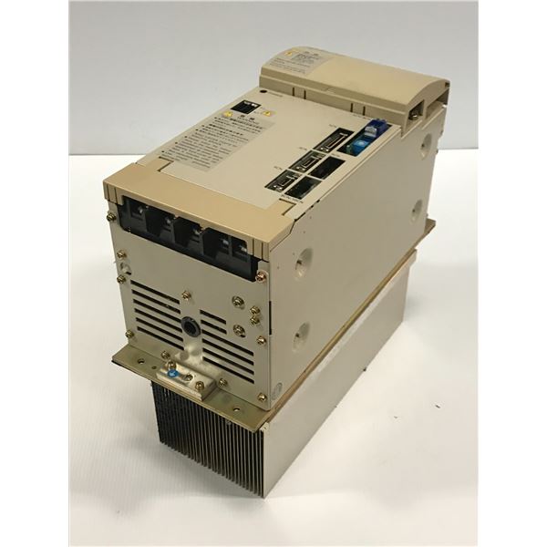 YASKAWA CIMR-MR5N2011 CONVERTER