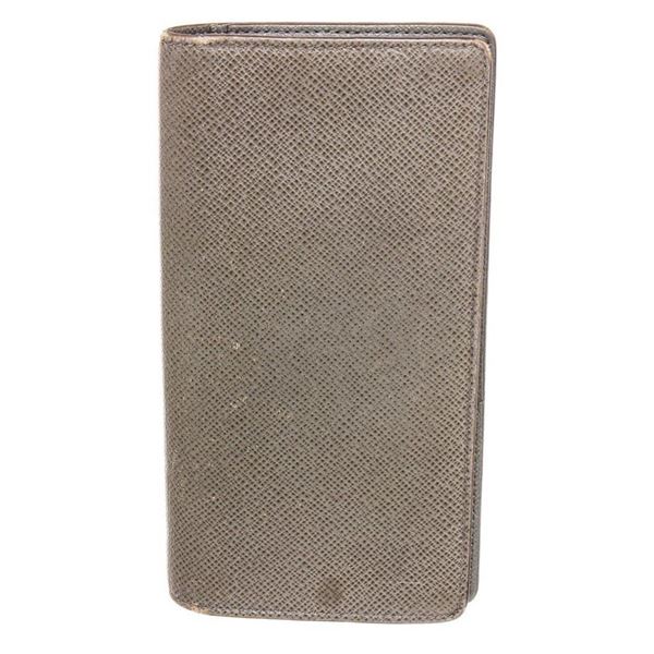 Louis Vuitton Grey Taiga Leather Long Bifold Card Wallet