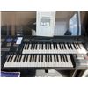 Image 1 : Yamaha Electone HS Keyboard B