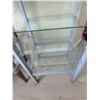 Image 2 : Glass 