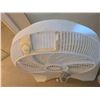 Image 3 : Fans A
