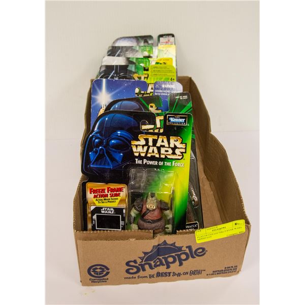 FLAT OF COLLECTIBLE STAR WARS MIXED LOT