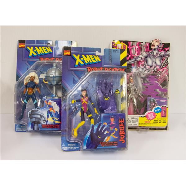 LOT OF MARVEL COLLECTORS FIGURES