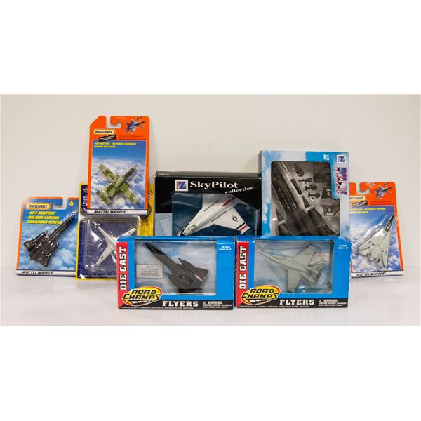 BOX FULL OF COLLECTIBLE AIRPLANES