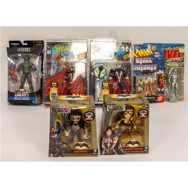MIXED LOT OF COLLECTIBLE FIGURES