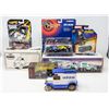 Image 1 : FLAT LOT OF COLLECTIBLE CARS AND TRUCKS