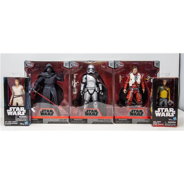 COLLECTIBLE LOT OF STAR WARS FIGURES