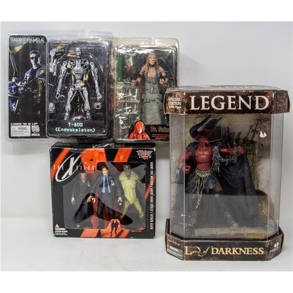 LOT OF COLLECTIBLE HORROR FIGURES