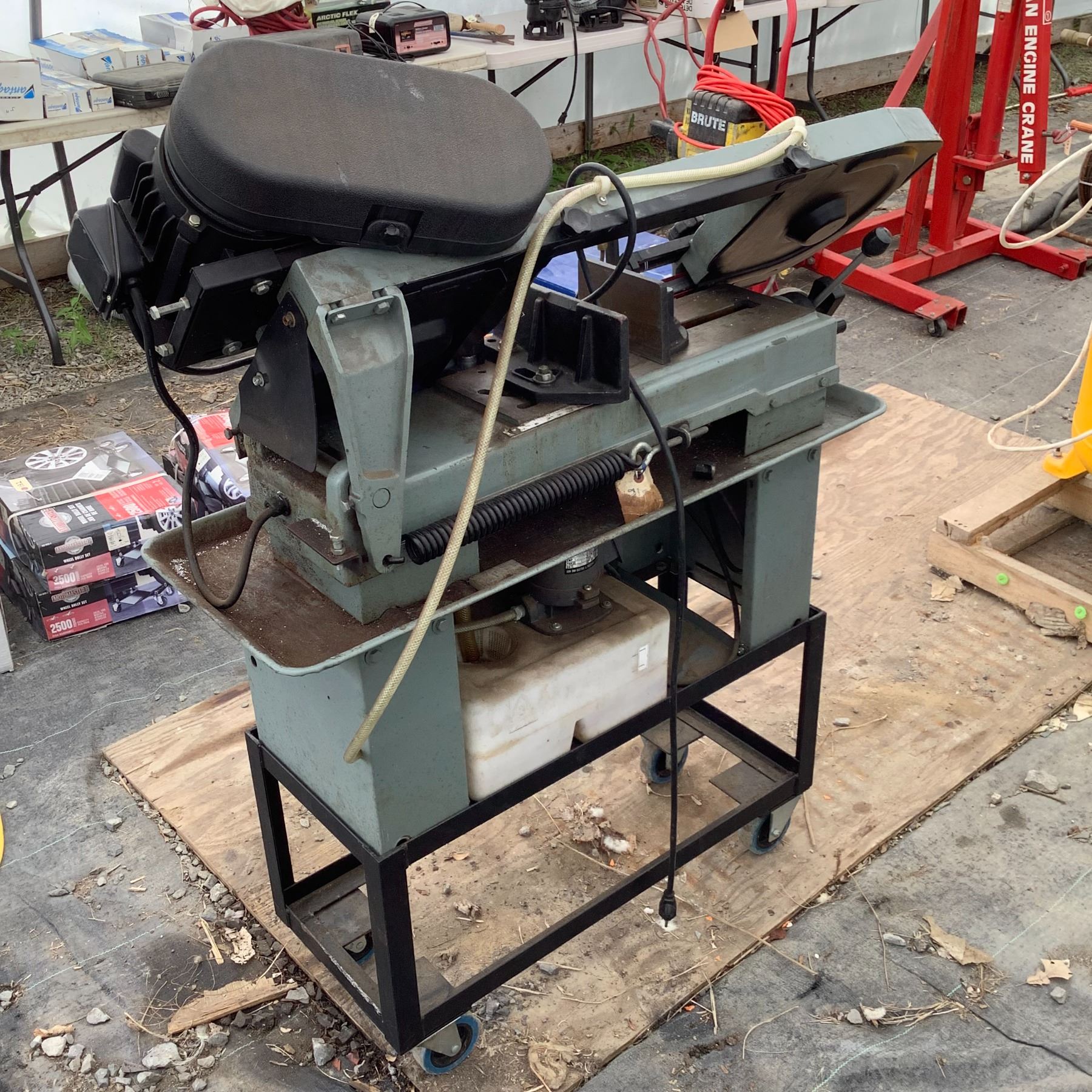 King Industrial 7" Metal Bandsaw, Electric Motor, Model KC712BC, Speed