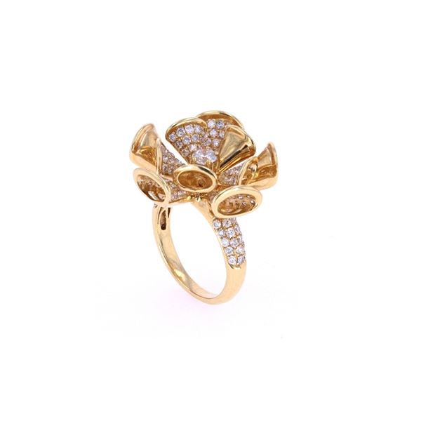 Triumphant Diamond 18k Yellow Gold Ring