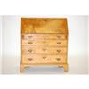 Image 1 : NEW ENGLAND CHIPPENDALE SLANT FRONT DESK-M