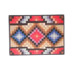 GEOMETRIC HOOKED RUG W/ POLYCHROME YARNS W
