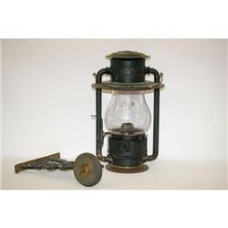 DIETZ #3 STREET BRACKET LAMP-GREEN PAINTED