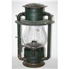 Image 2 : DIETZ #3 STREET BRACKET LAMP-GREEN PAINTED