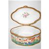 Image 4 : ITALIAN CAPO-DI-MONTE COVERED DRESSER BOX