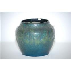 3 1/2" HAMPSHIRE ART POTTERY VASE - BLUE G