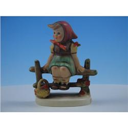 Hummel  Just Resting 112 3/0 TMK 4