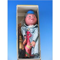 Pelham Puppet England SL Queen Mint Boxed NR