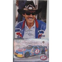 Richard Petty Signed Card and 8x10