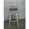 Image 2 : Gamble Gorgeous Guppy Fish Bar Stool