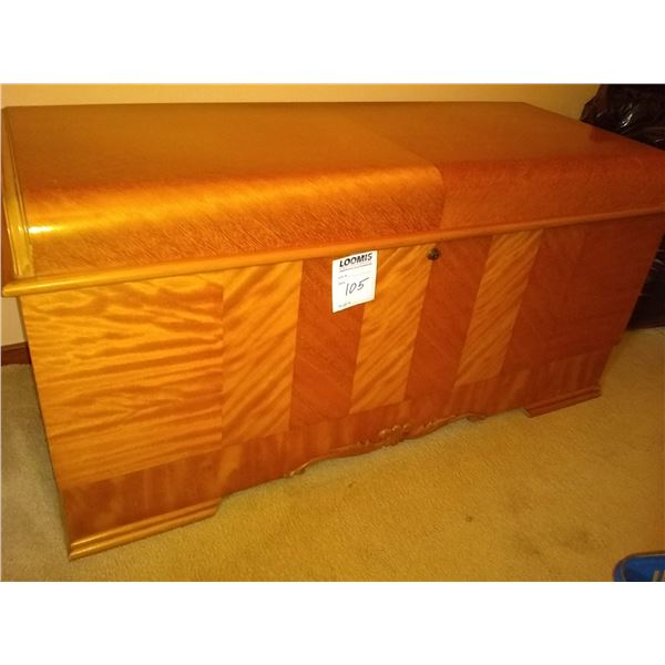 Vintage Lane Cedar Chest