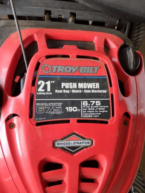 NEWER TROYBILT PUSH MOWER, 21" CUT, REAR BAG, MULCH, SIDE DISCHARGE
