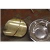 Image 2 : Magazine Racks and Stainless Steel Bowl