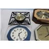 Image 4 : 4 Hanging Wall Clocks