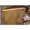 Image 4 : Top of a Dresser Shelving unit 45" x 6" x 39"