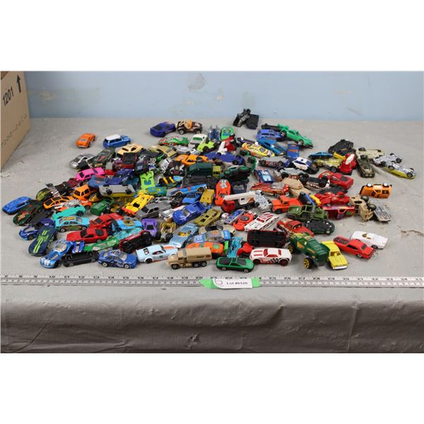 Lot of Matchbox Hot Wheels Cars