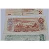 Image 4 : Lot of Canadian $1 and $2 Bills 1973, 74, 86