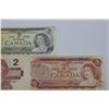 Image 2 : Lot of Canadian $1 and $2 Bills 1973, 74, 86