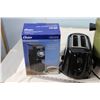 Image 2 : New Oyster 4.5 Oz Coffee Mill, Toaster, Melita Coffee Maker and Misc