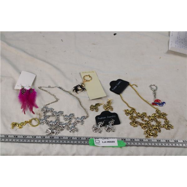 Lot of Fashion Jewelry