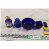 Image 2 : Lot of Cobalt Blue Glass Plus Sheaffer Cartridges