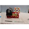 Image 1 : Weights and Ice Fan and Twister Spinner