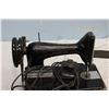 Image 2 : Spartan Sewing Machine