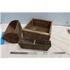 Image 1 : Wooden Box with Bolt Holders