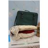 Image 1 : 3 Pillows and a Suit Case