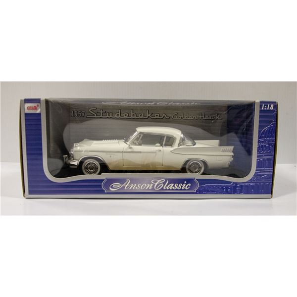 ANSON CLASSIC DIECAST 58 GOLDEN HAWK 1:18