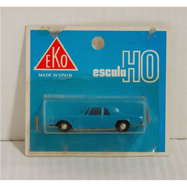 EKO MINIATURE GT HAWK