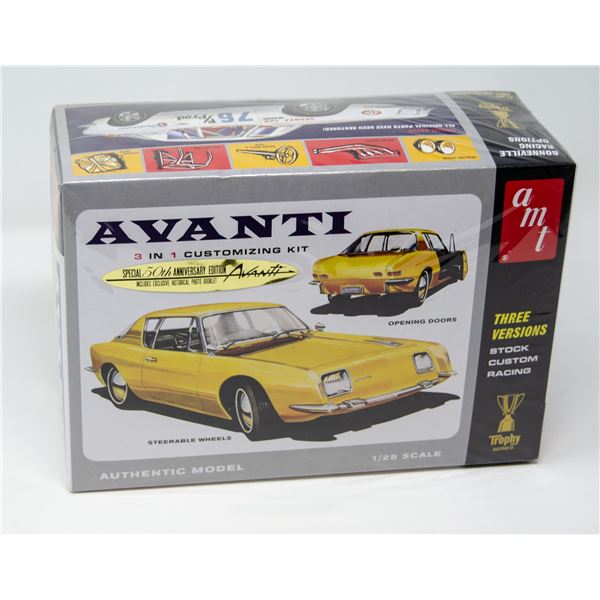 AMT MODEL KIT 50 ANNIVERSARY AVANTI