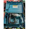 Image 2 : MAKITA HR2450 HEAVY DUTY ELECTRIC CONCRETE DRILL IN HARD CASE