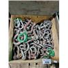 Image 2 : WOODEN BIN OF ASSORTED SIZE SHACKLES